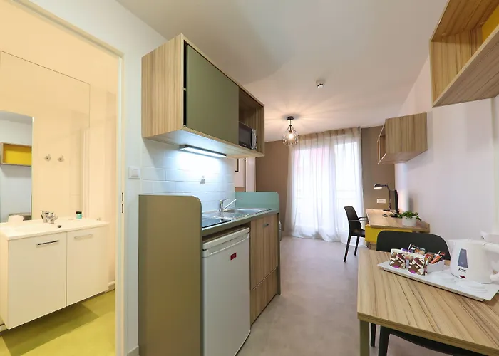 Aparthotel Apparteo 3*